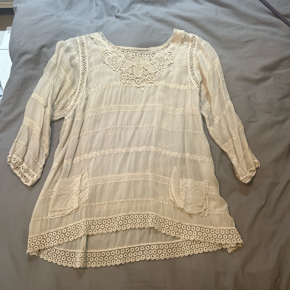 Johnny Was White Cream long sleeve top